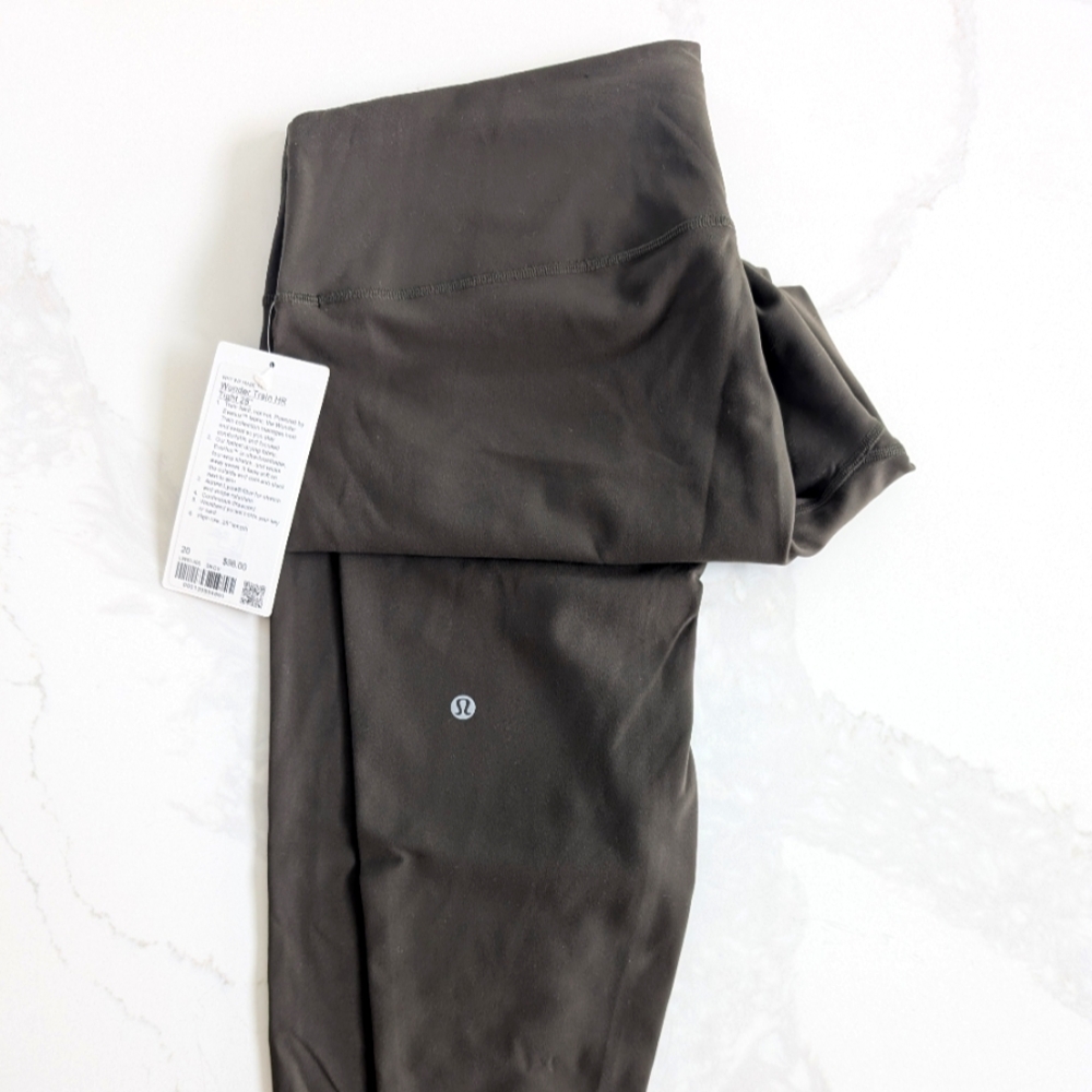 Lululemon Wondertrain HR Tight 28"